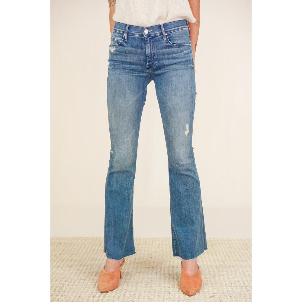 🛑SOLD🛑 Mother The Weekender Fray Jeans Size 25 Graffiti Girl Blue Mid Rise Flare - Picture 4 of 14